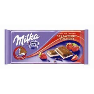 MILKA CIOC CAPSUNI CU IAURT 100 GR(22B)